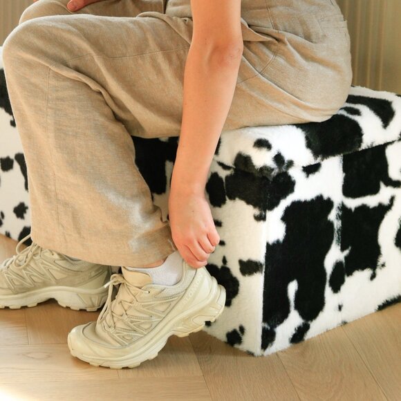 Go-Poufs Knock-Down Rectangular Faux Cowhide Storage Ottoman | 30"x15"x15" - Picture 4 of 8